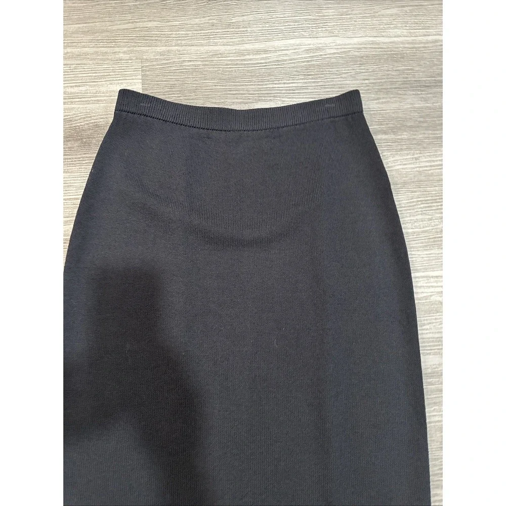 ST. JOHN BASICS ELASTIC WAIST BLACK KNIT Back‎ SLIT LONG PULL ON SKIRT SIZE 8